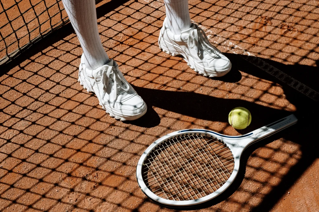 Comprehensive Comparison Of Tennis And Volleyball Shoes