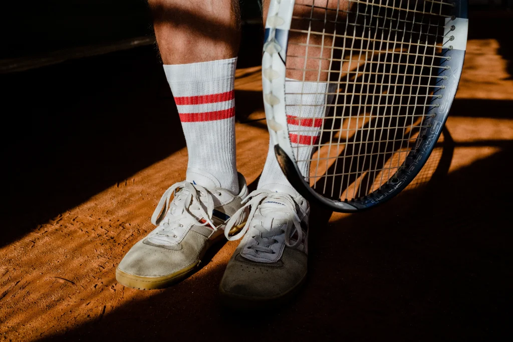 Factors to consider when choosing tennis shoes