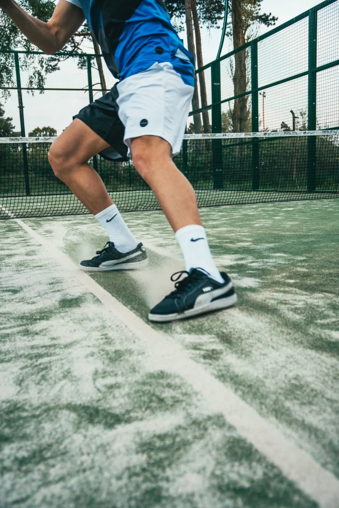 How Wearing Tennis Shoes Can Affect on Performance and Cause Injuries