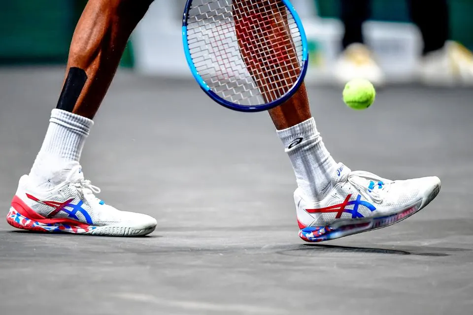 Understanding what is Tennis Shoes
