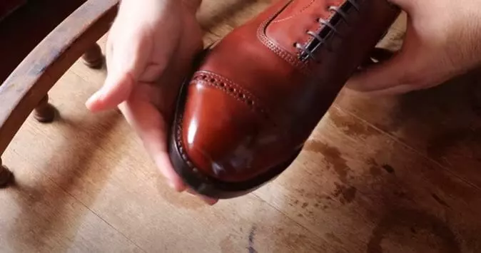 How To Make Shoes Shine Like Glass: Simple Steps Will Help You To Achieve Glossy Finish