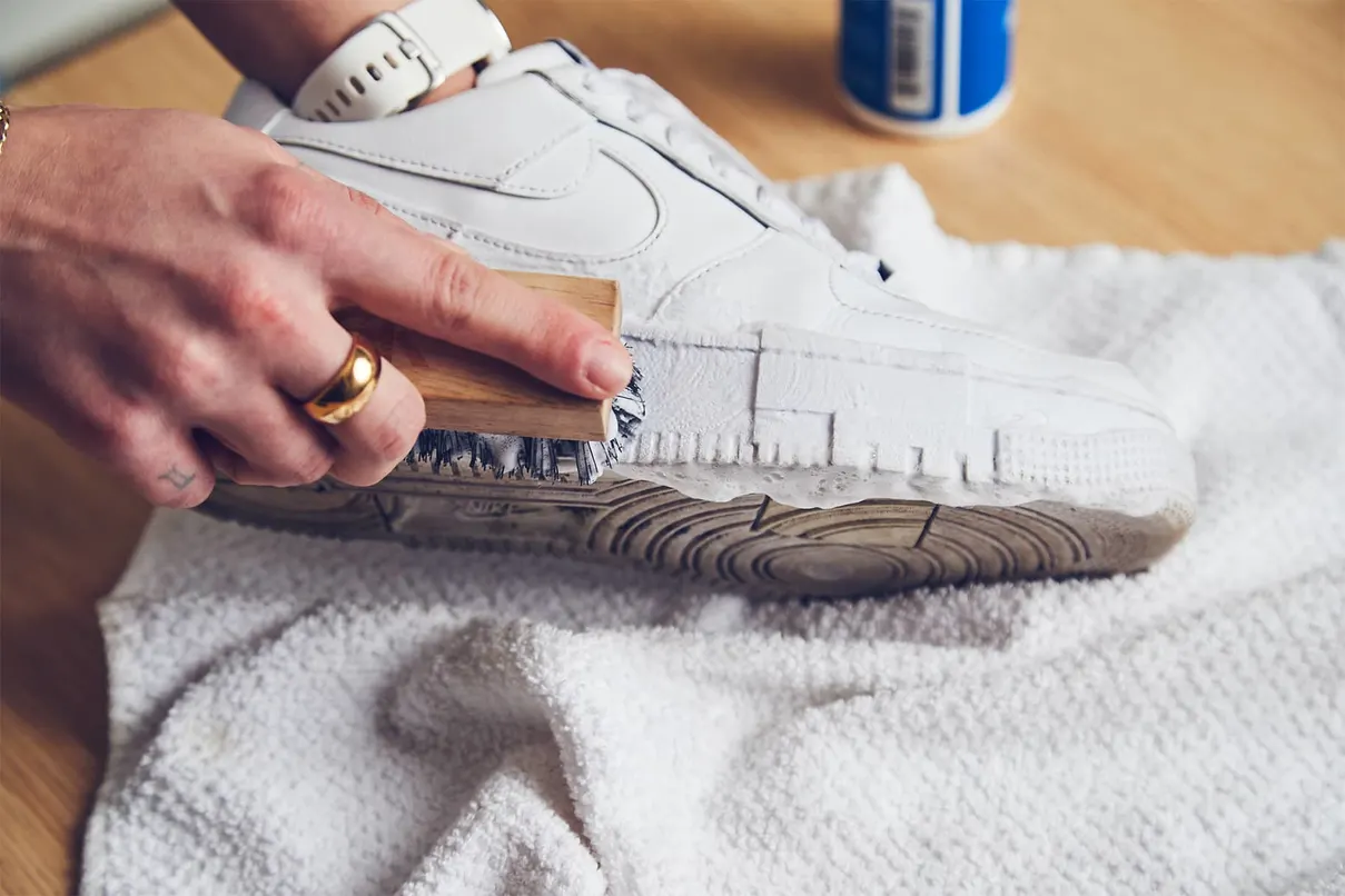 How To Avoid Creasing Shoes